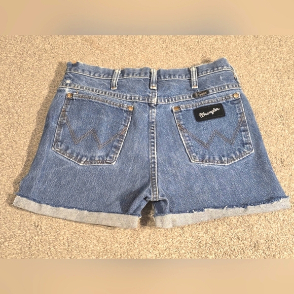 Wrangler Pants - Wrangler Distressed Cuffed Cut Off Jean Shorts Western Cowgirl Barn Farmhouse